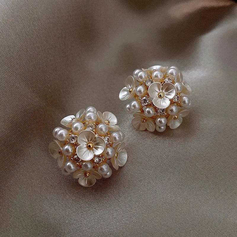 Cluster earrings